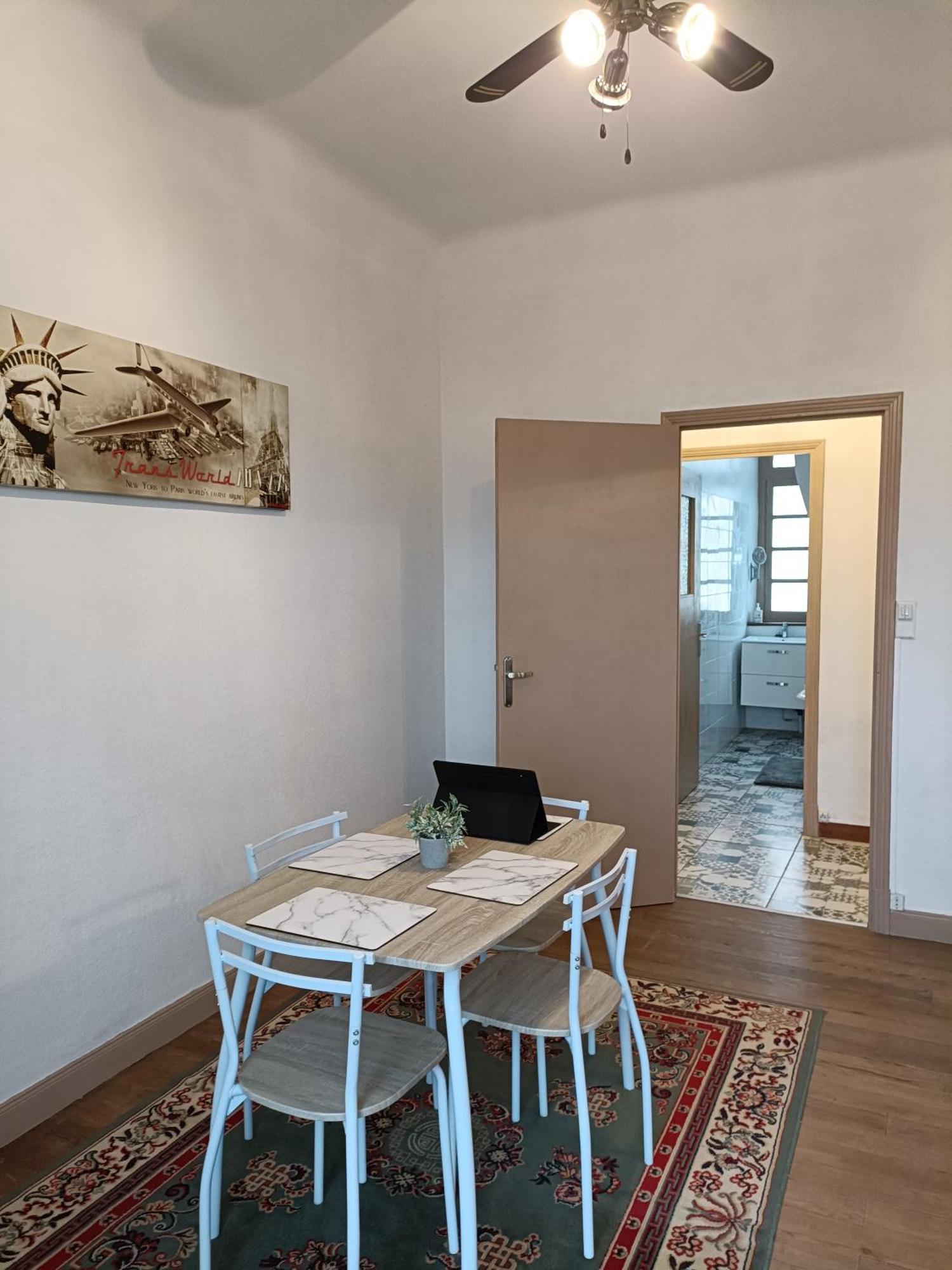 Spacious Luxury 2 Bed Apartment *
