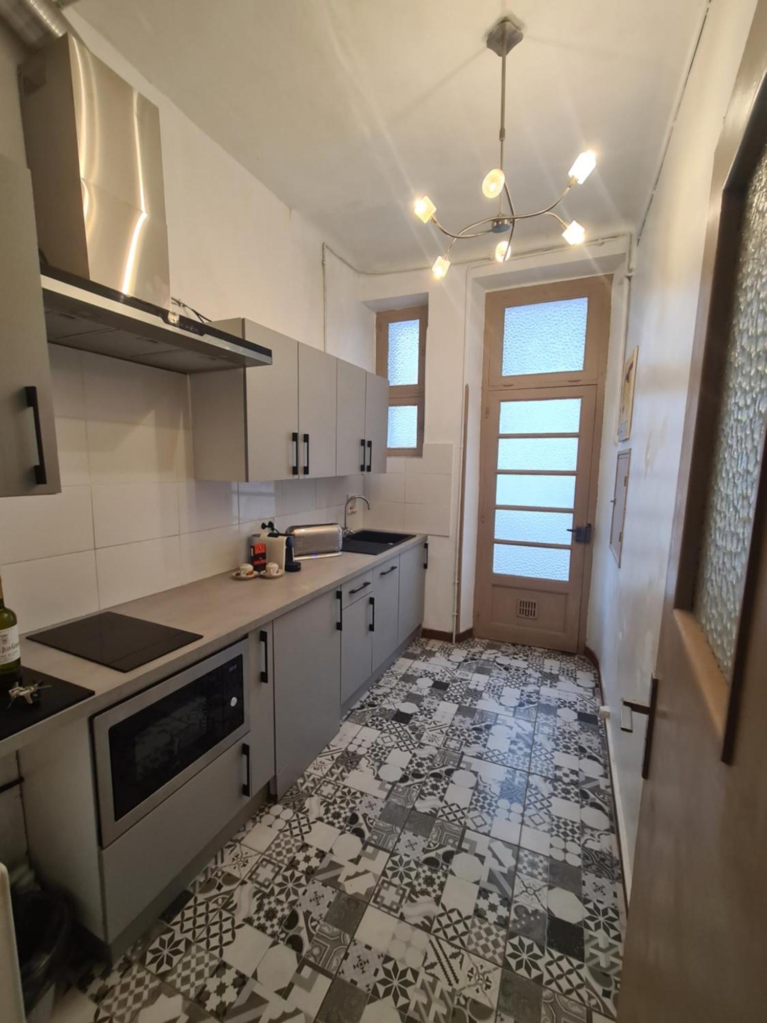 Spacious Luxury 2 Bed * Carcassonne