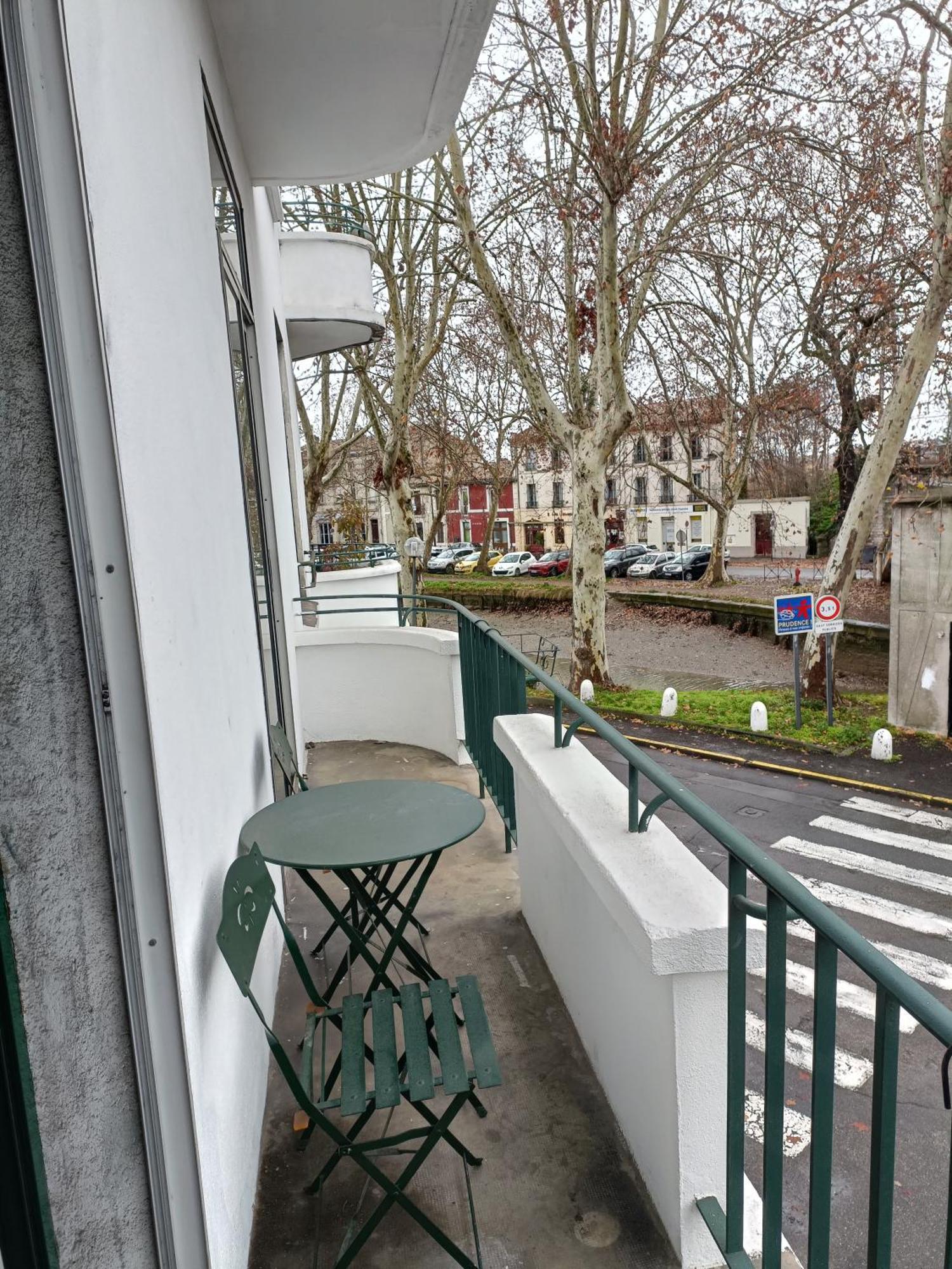 Spacious Luxury 2 Bed * Carcassonne